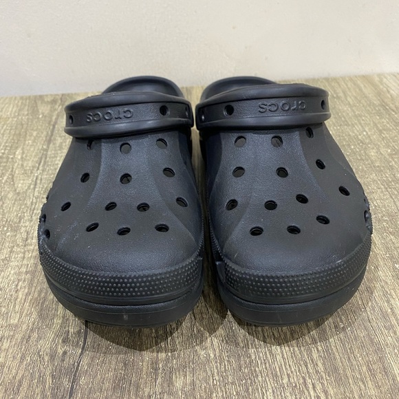Crocs Unisex Black Rubber Slip-On Baya Platform Lined Clog Sandals W9 - Like New - Picture 3 of 8